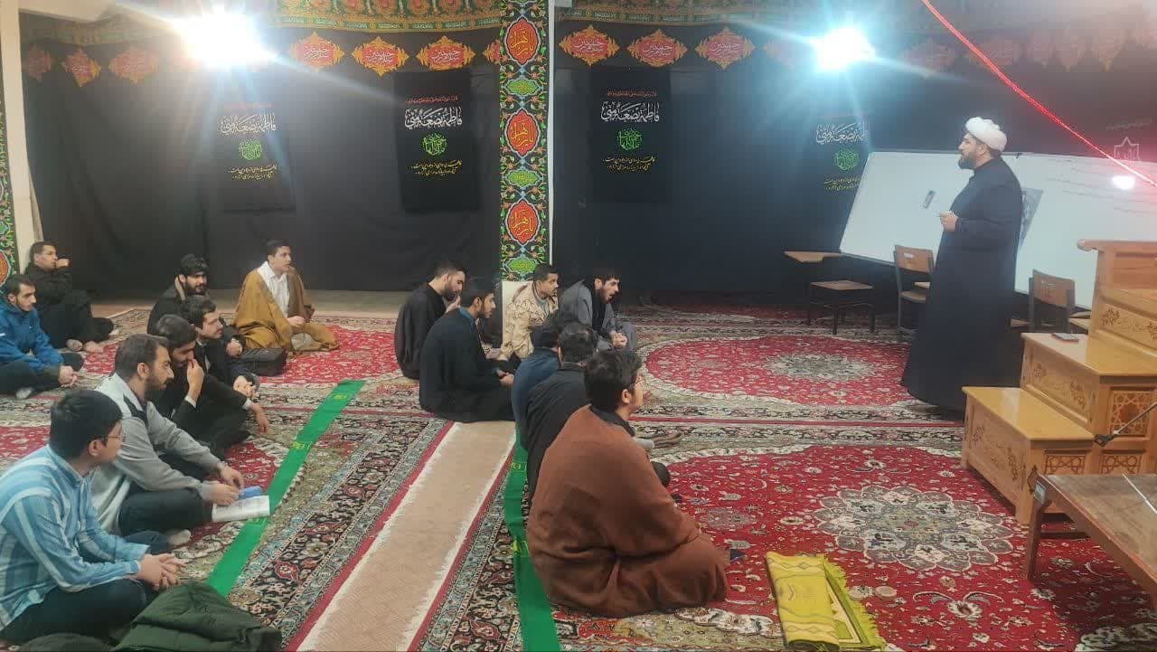 حلقهٔ مطالعاتی و تبیین اندیشه